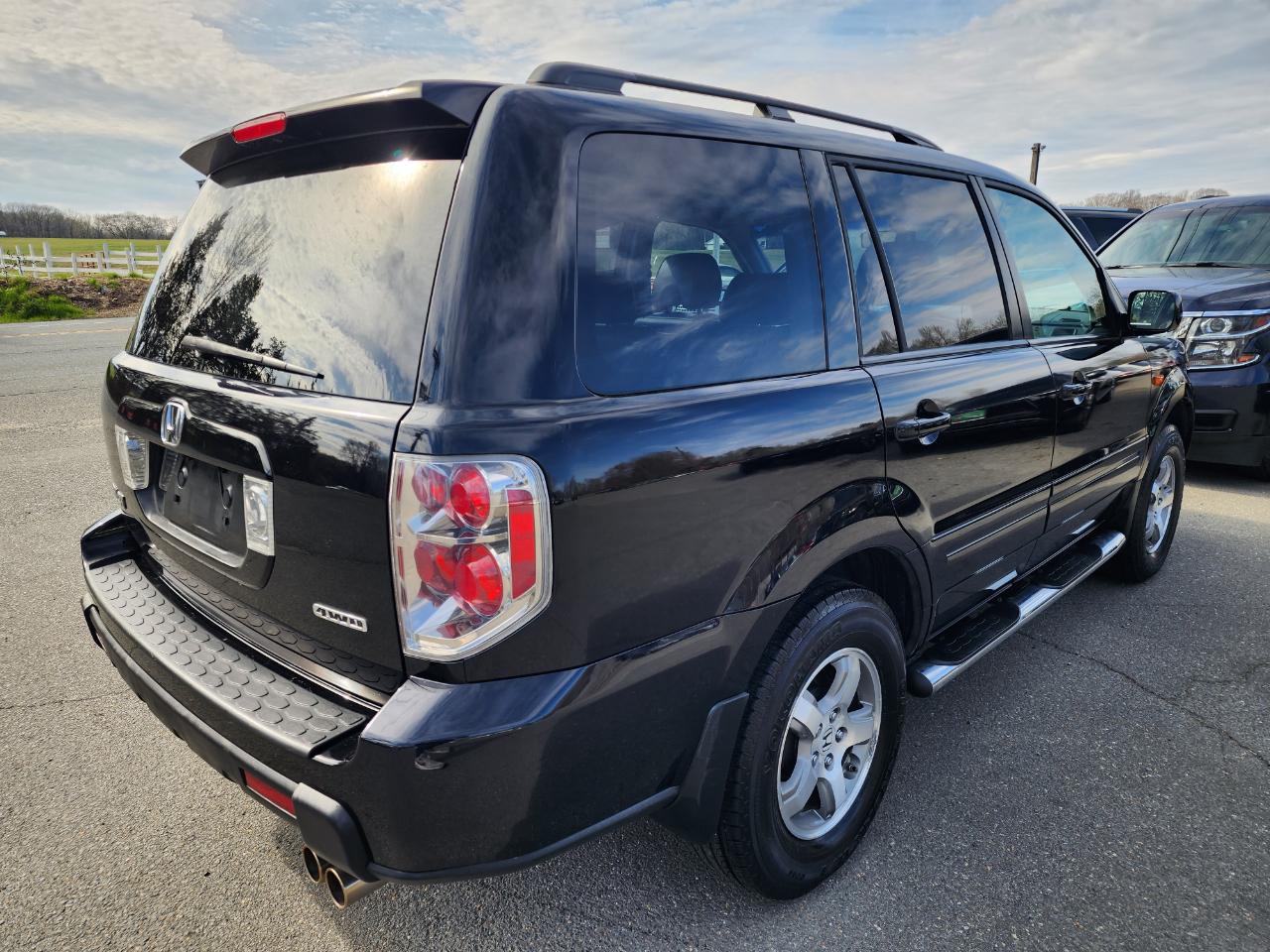 Honda Pilot EX 4WD w/ Leather and DVD 2006