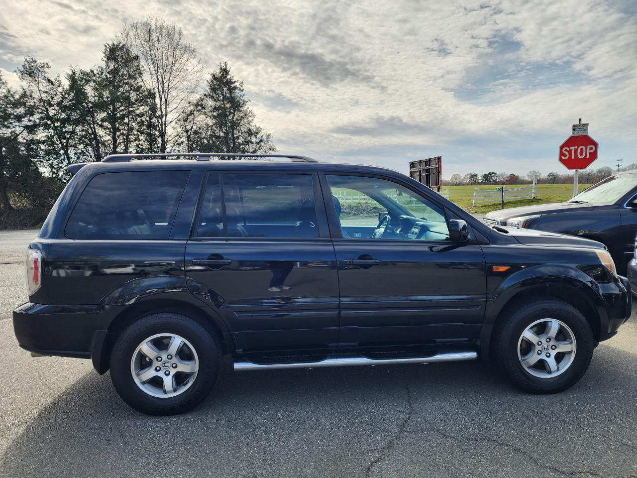 Honda Pilot EX 4WD w/ Leather and DVD 2006