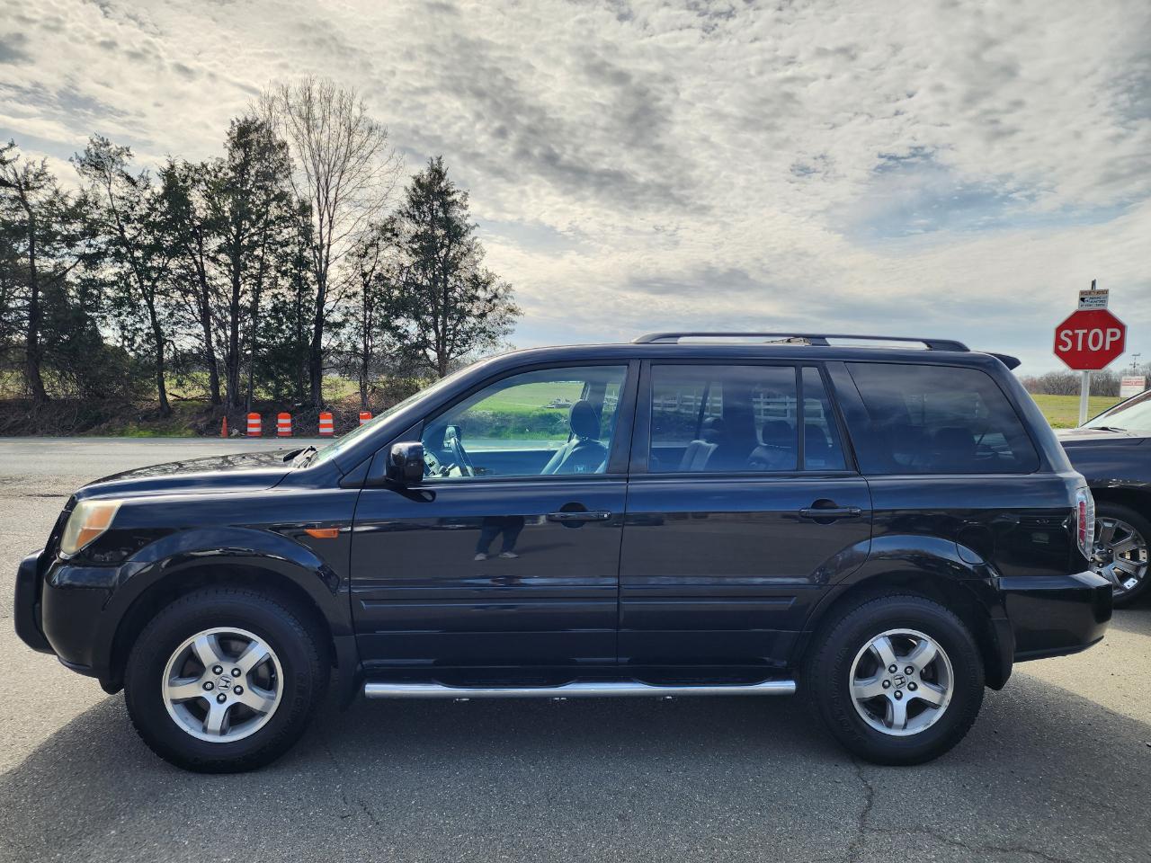 Honda Pilot EX 4WD w/ Leather and DVD 2006