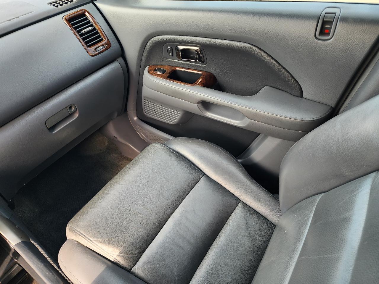 Honda Pilot EX 4WD w/ Leather and DVD 2006