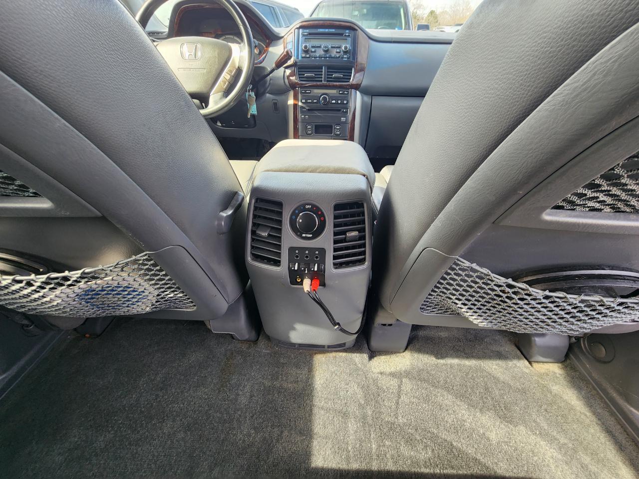 Honda Pilot EX 4WD w/ Leather and DVD 2006