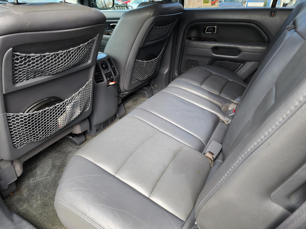 Honda Pilot EX 4WD w/ Leather and DVD 2006