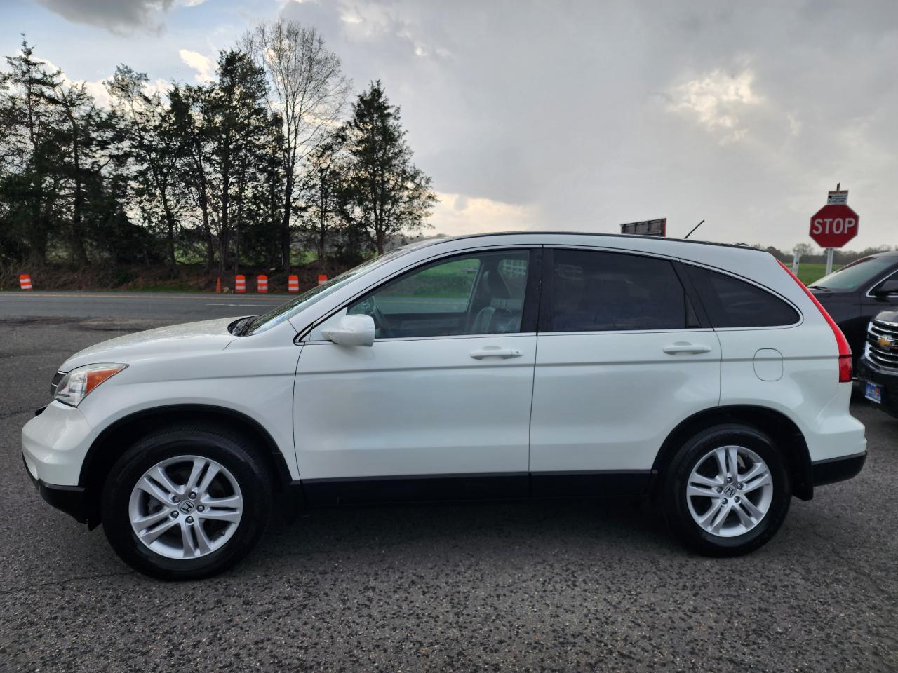 Honda CR-V EX-L 4WD 5-Speed AT 2011