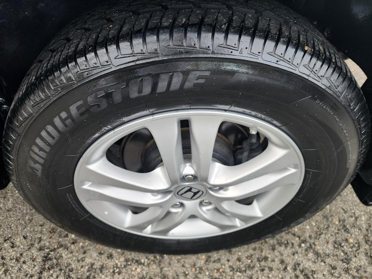 Honda CR-V EX-L 4WD 5-Speed AT 2011