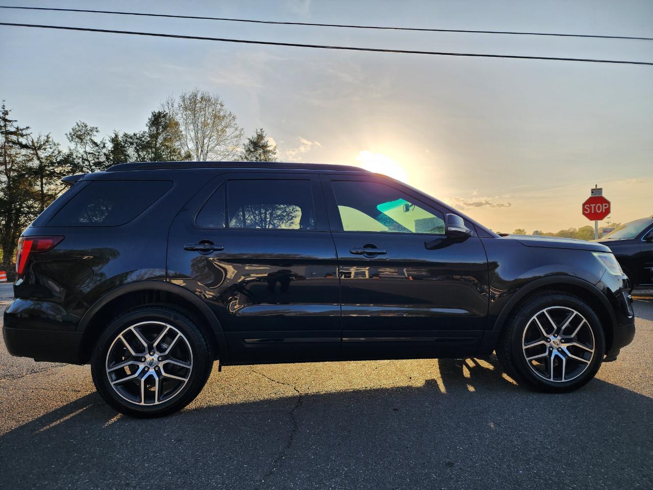 Ford Explorer Sport 4WD 2016