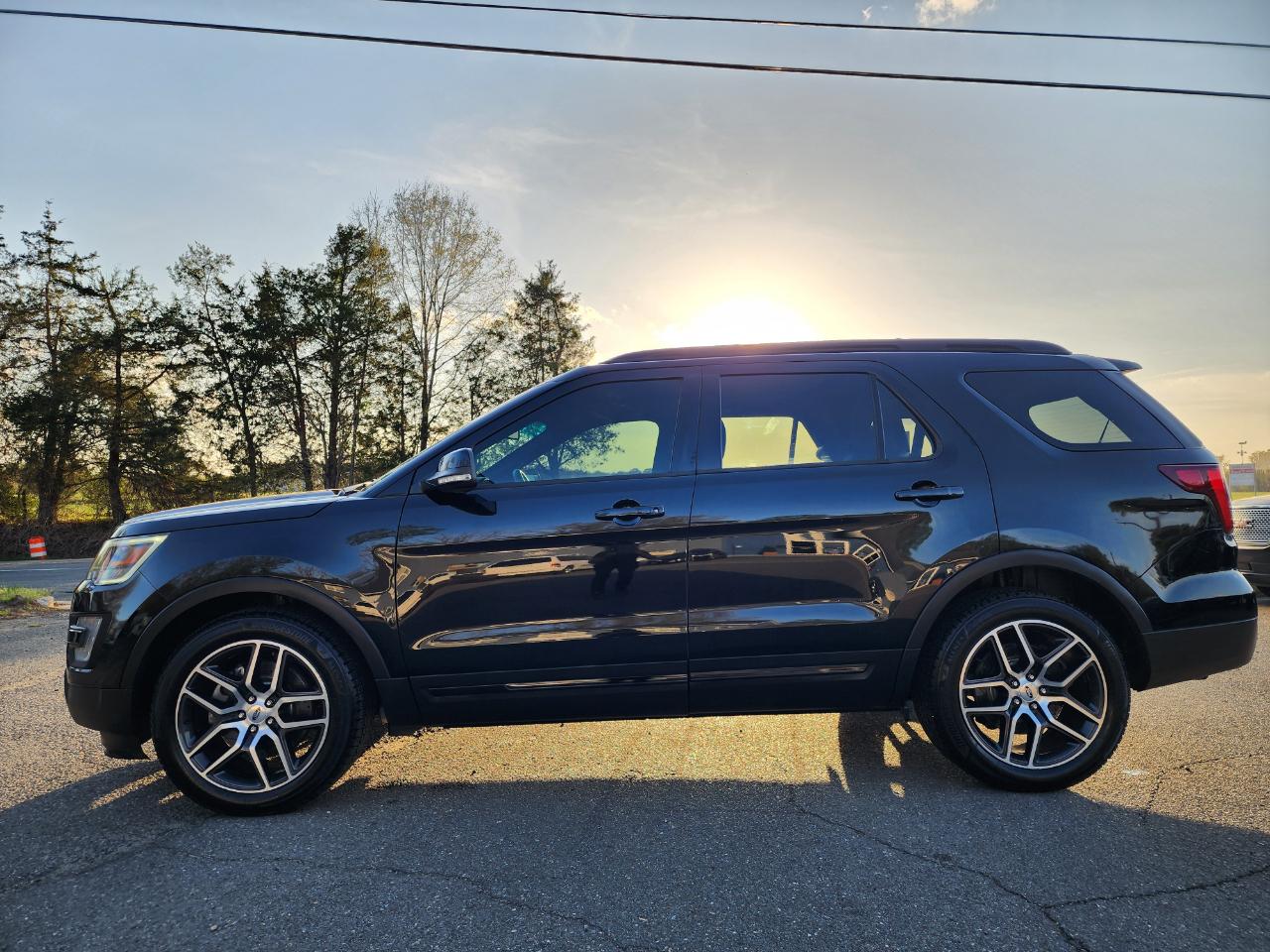 Ford Explorer Sport 4WD 2016