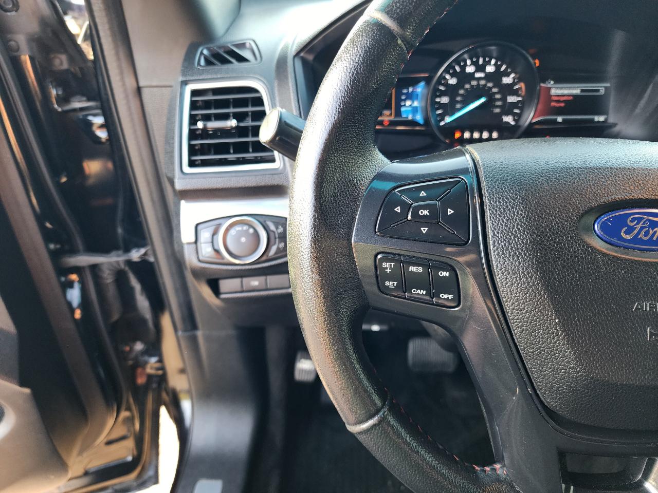 Ford Explorer Sport 4WD 2016