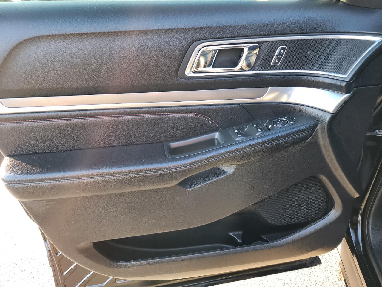 Ford Explorer Sport 4WD 2016