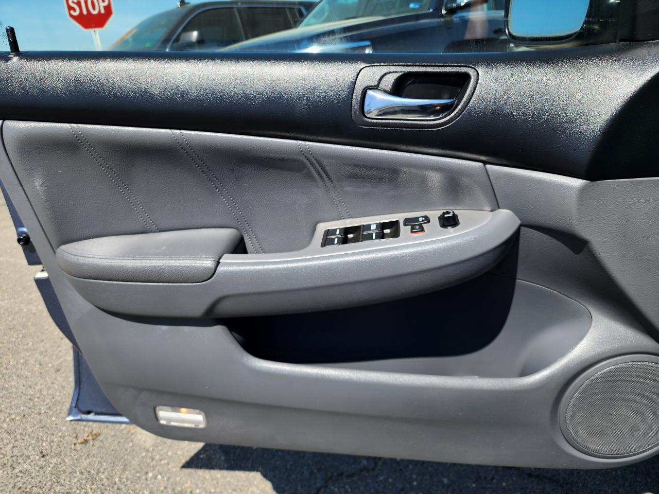 Honda Accord EX-L V-6 Sedan AT 2007