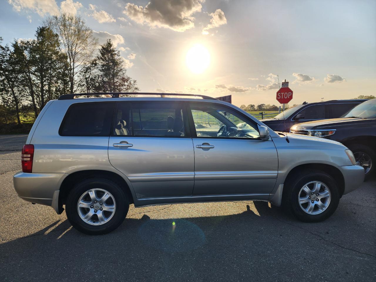 Toyota Highlander V6 2WD 2003