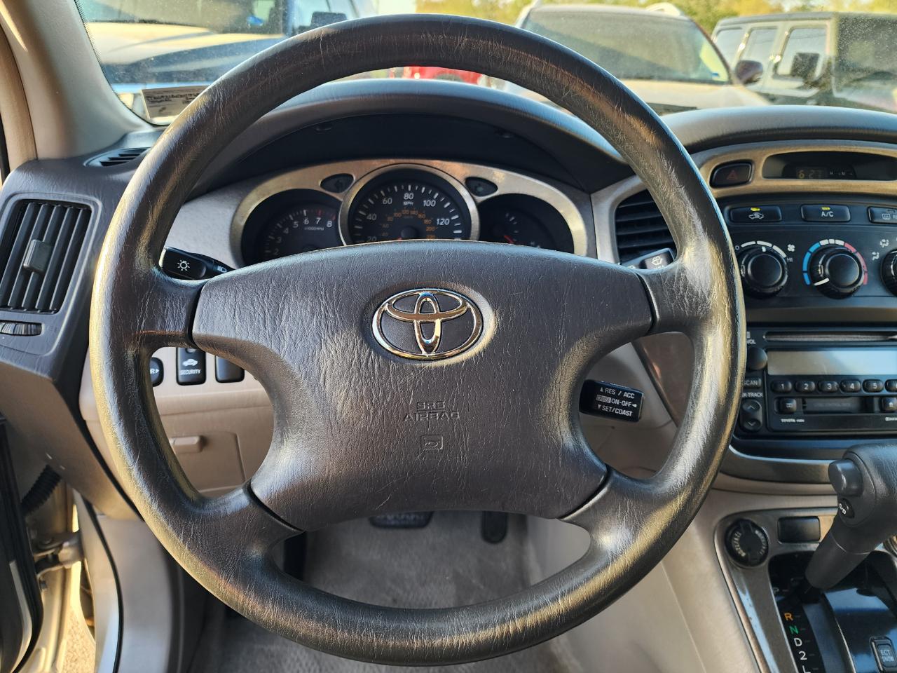 Toyota Highlander V6 2WD 2003