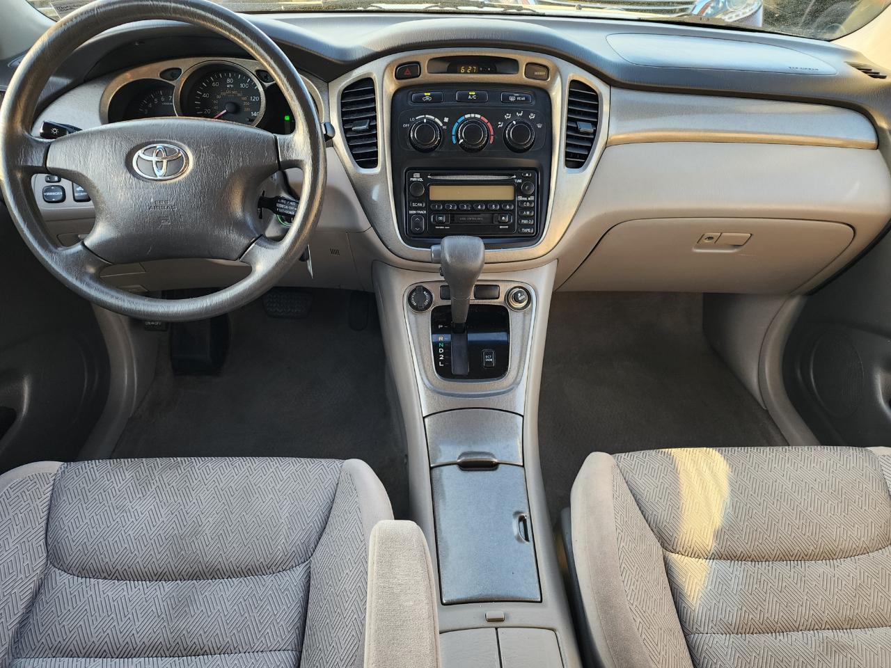 Toyota Highlander V6 2WD 2003