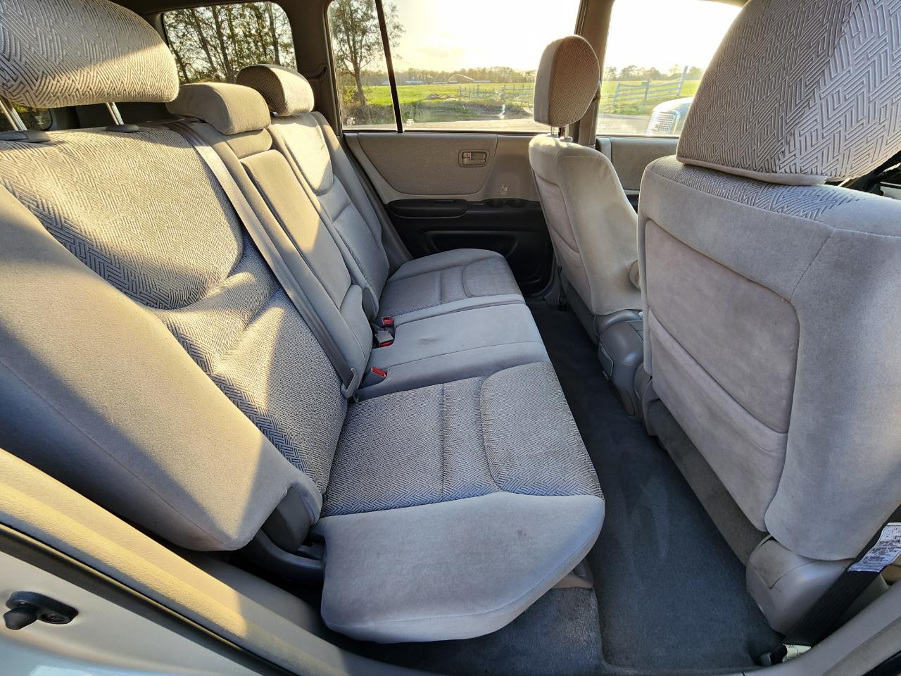 Toyota Highlander V6 2WD 2003