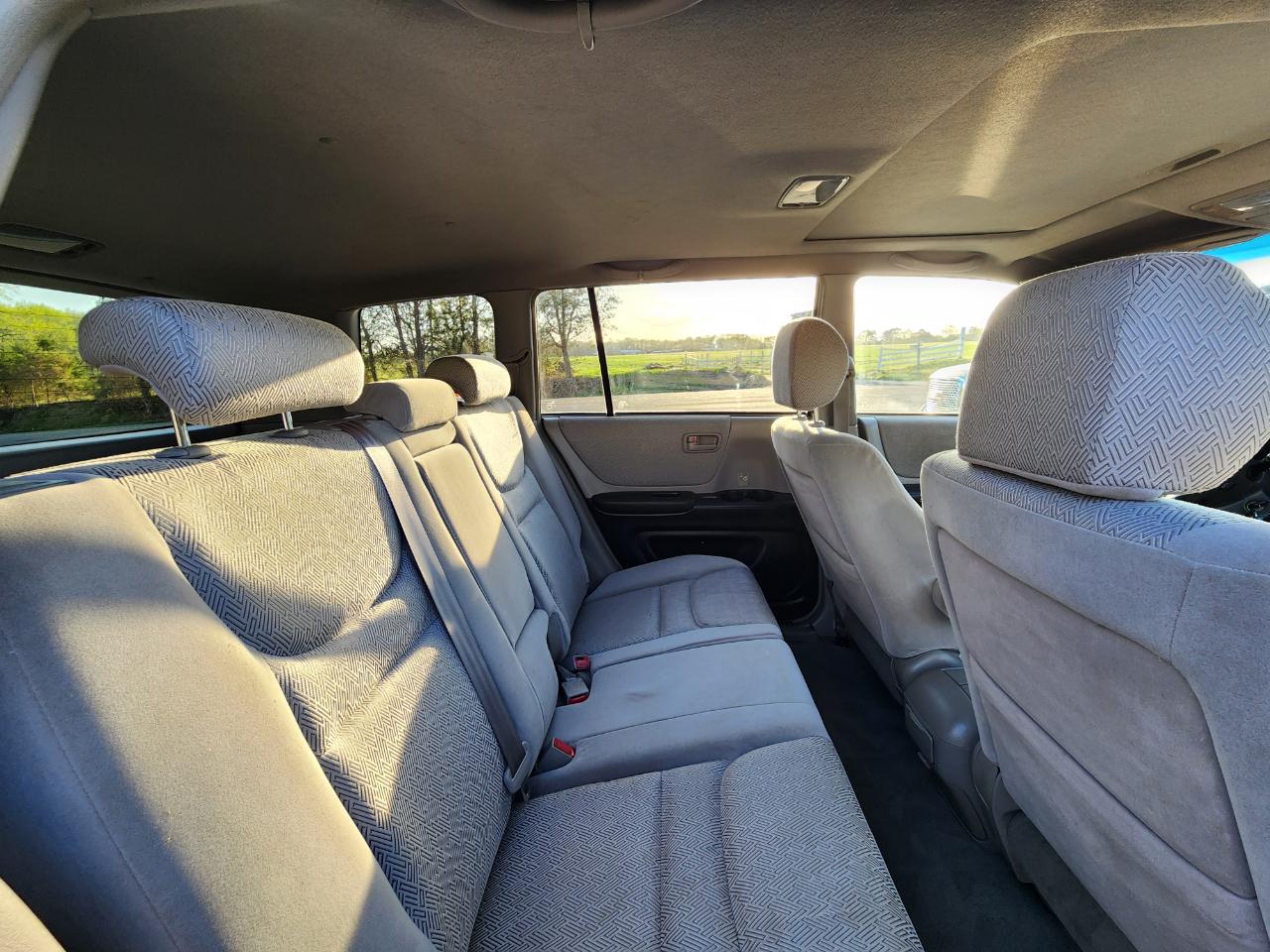 Toyota Highlander V6 2WD 2003