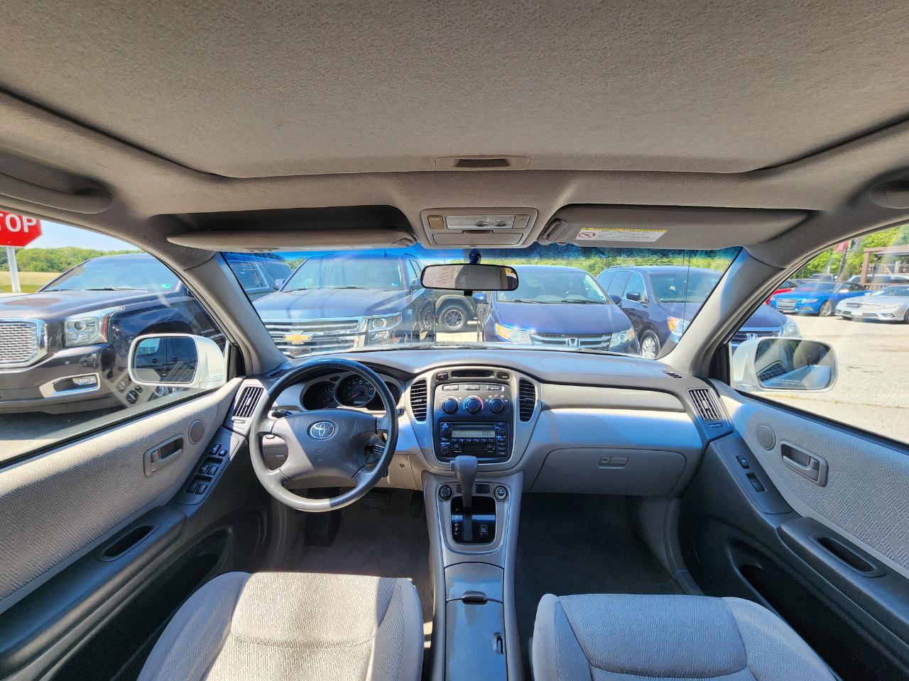 Toyota Highlander V6 2WD 2003