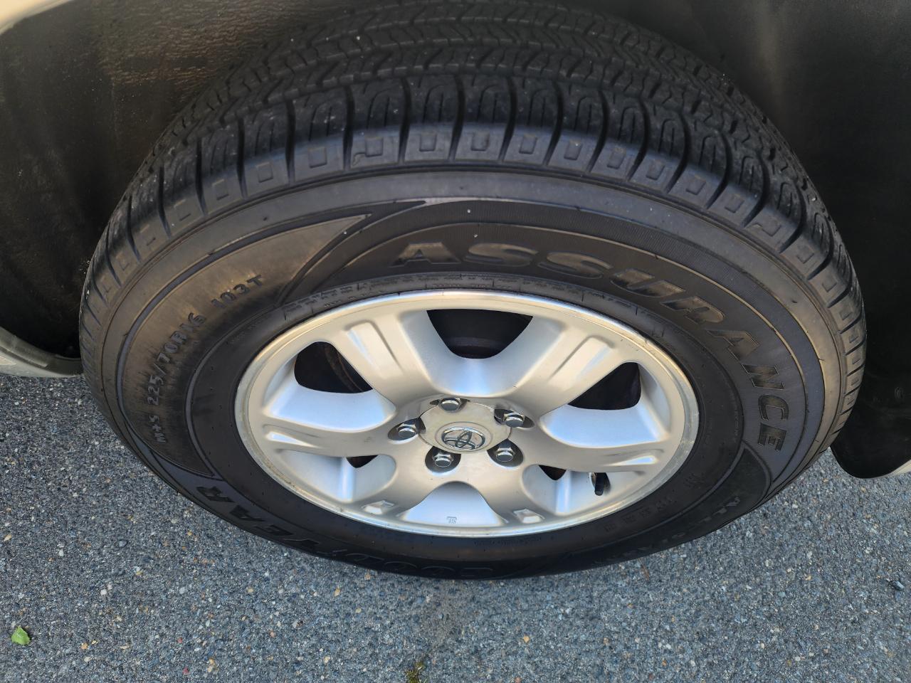 Toyota Highlander V6 2WD 2003