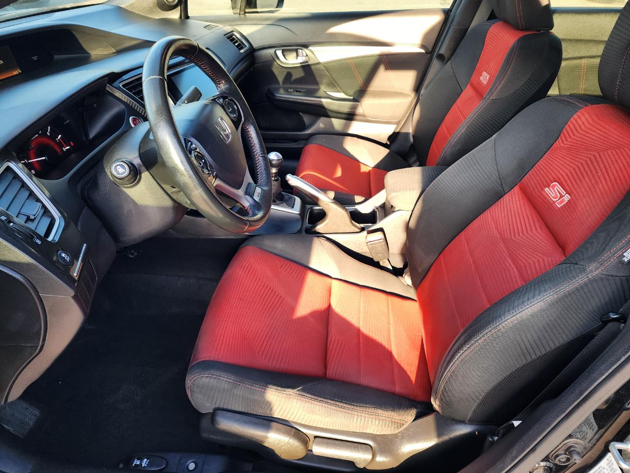 Honda Civic Si Sedan 6-Speed MT 2015