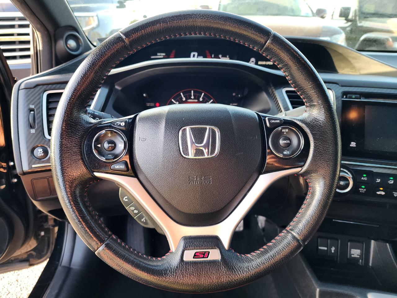 Honda Civic Si Sedan 6-Speed MT 2015
