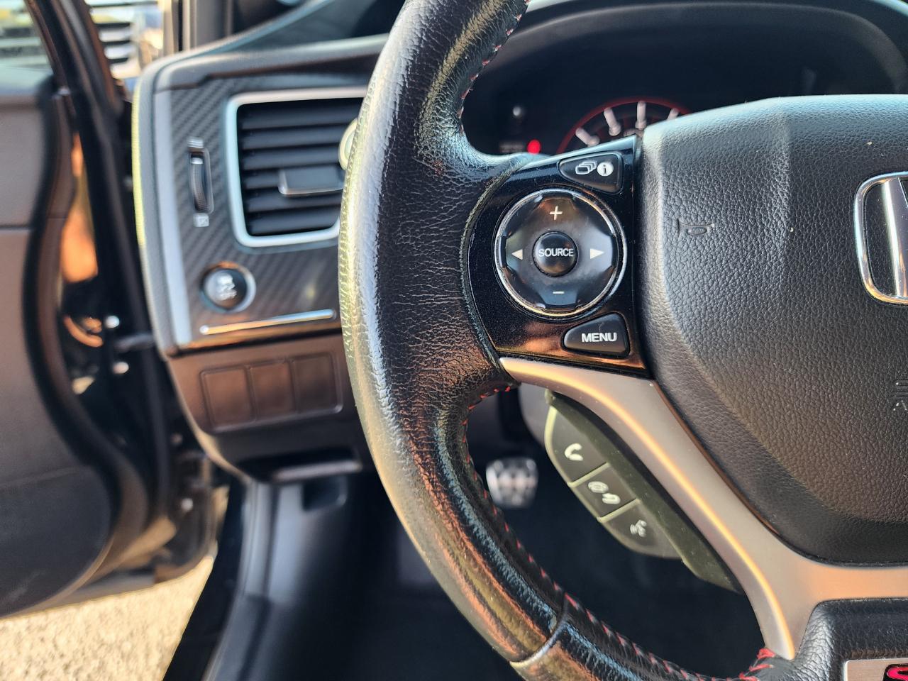 Honda Civic Si Sedan 6-Speed MT 2015