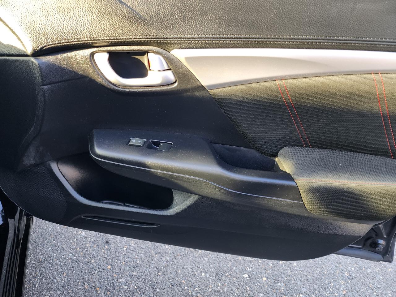 Honda Civic Si Sedan 6-Speed MT 2015