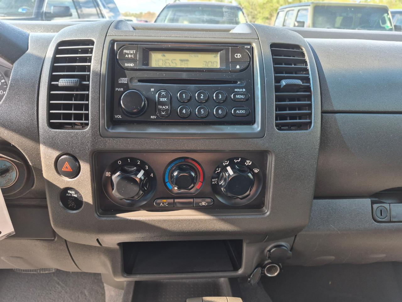 Nissan Frontier XE King Cab 2WD 2007