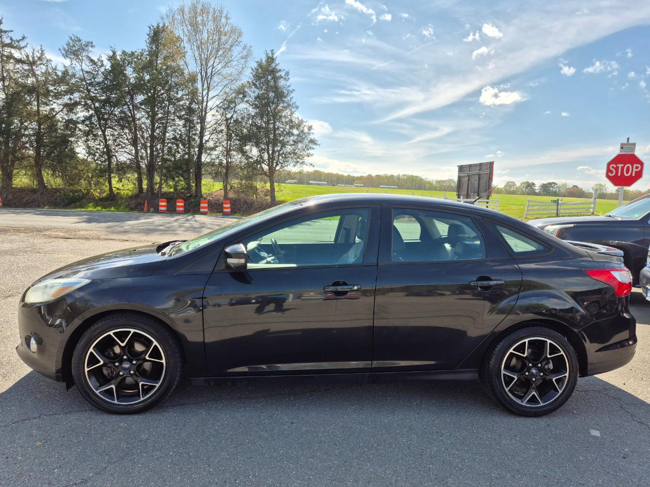 Ford Focus SE Sedan 2013