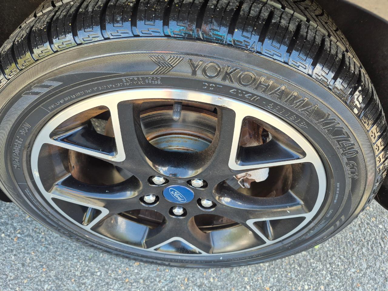 Ford Focus SE Sedan 2013