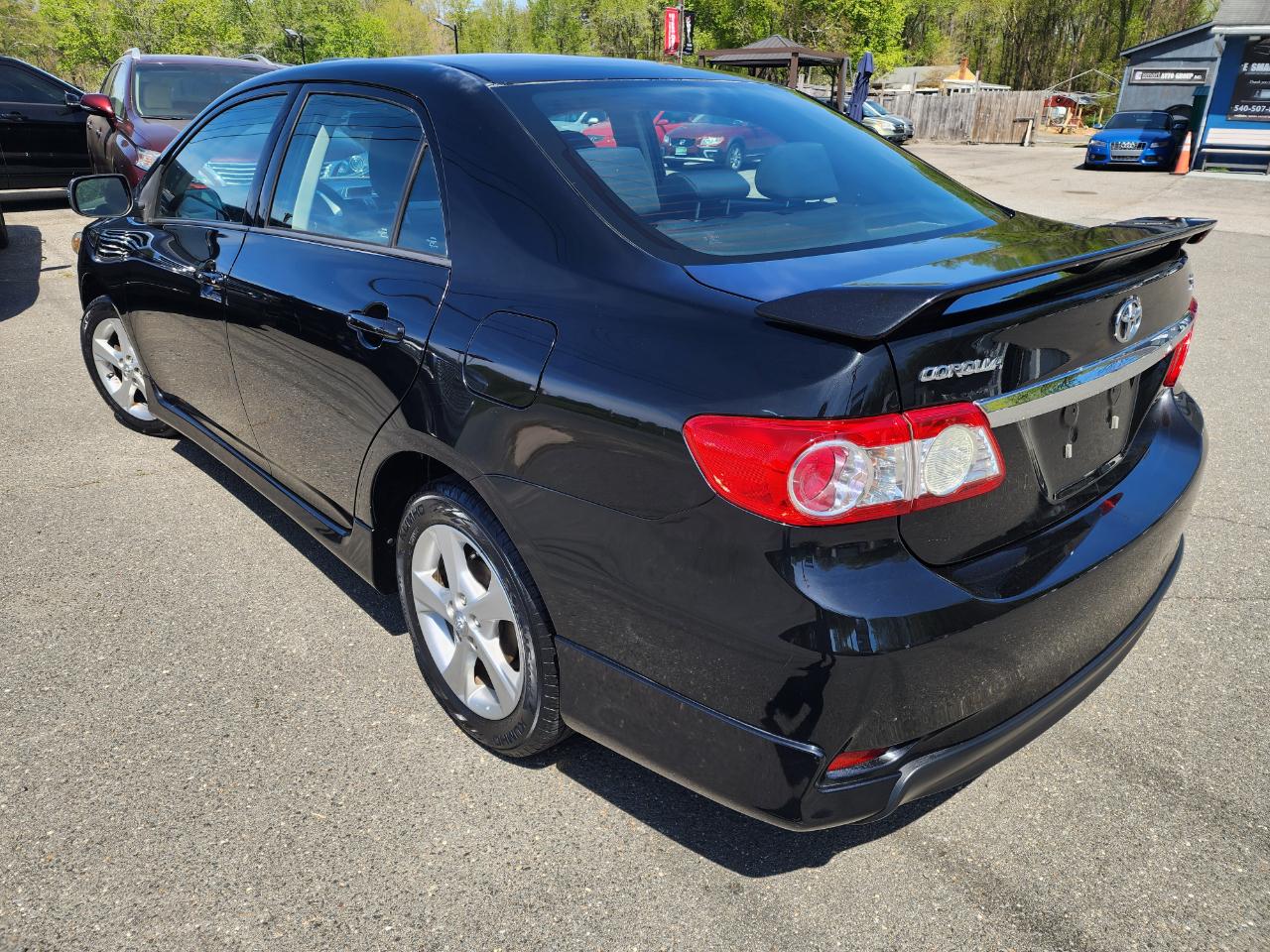 Toyota Corolla S 4D Sedan 2013