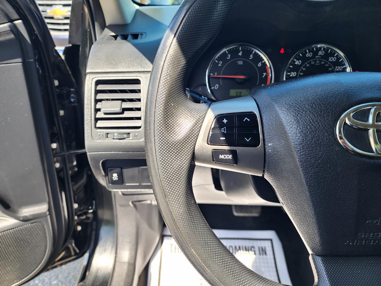 Toyota Corolla S 4D Sedan 2013