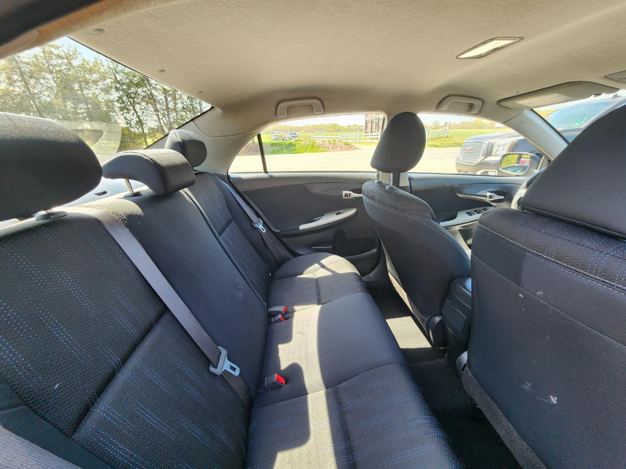 Toyota Corolla S 4D Sedan 2013