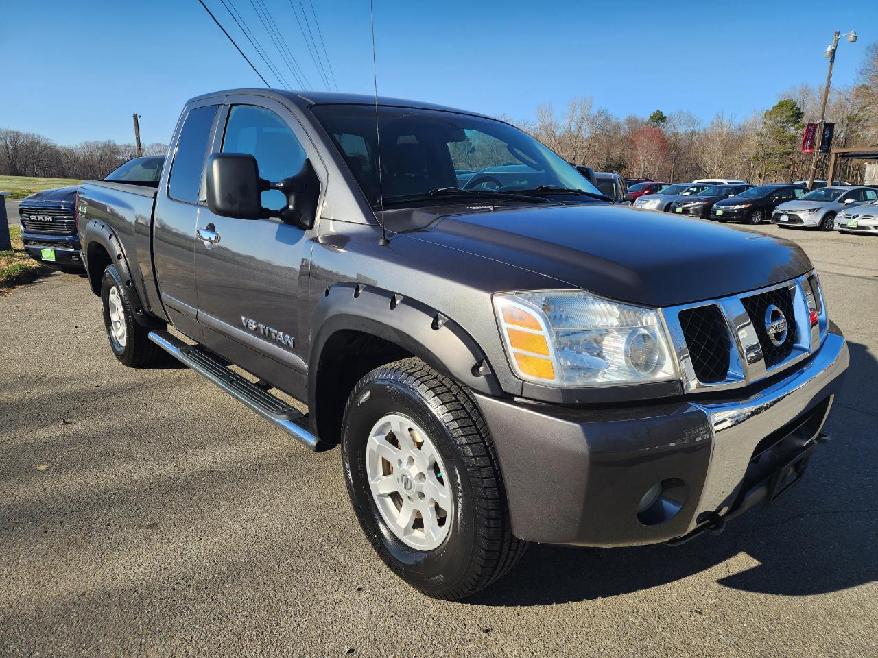Nissan Titan LE King Cab 4WD 2006