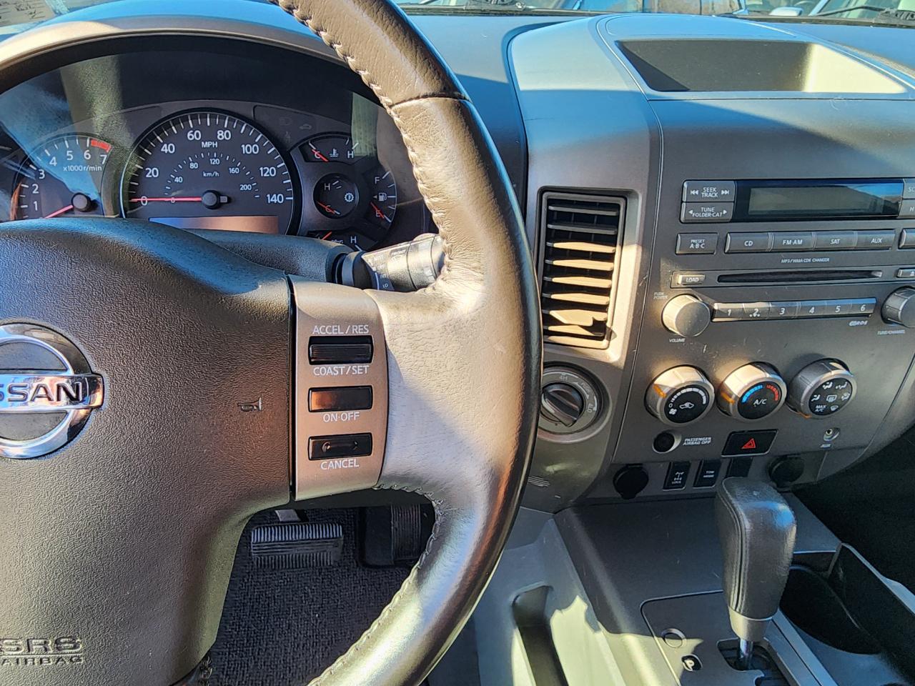 Nissan Titan LE King Cab 4WD 2006