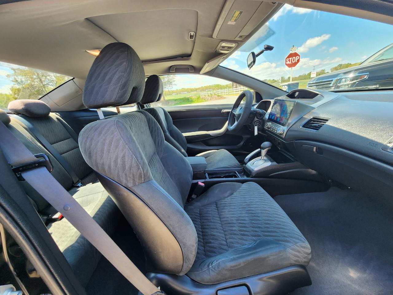 Honda Civic EX Coupe 5-Speed AT 2011