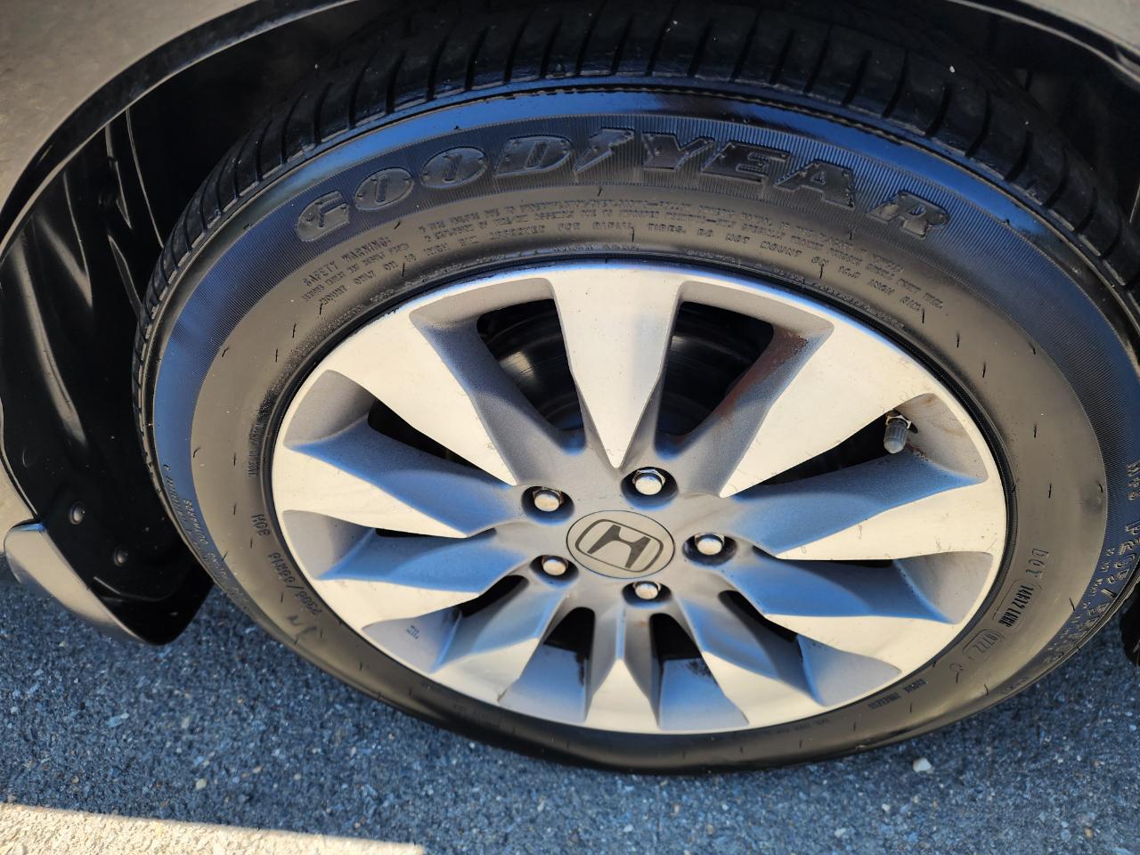 Honda Civic EX Coupe 5-Speed AT 2011