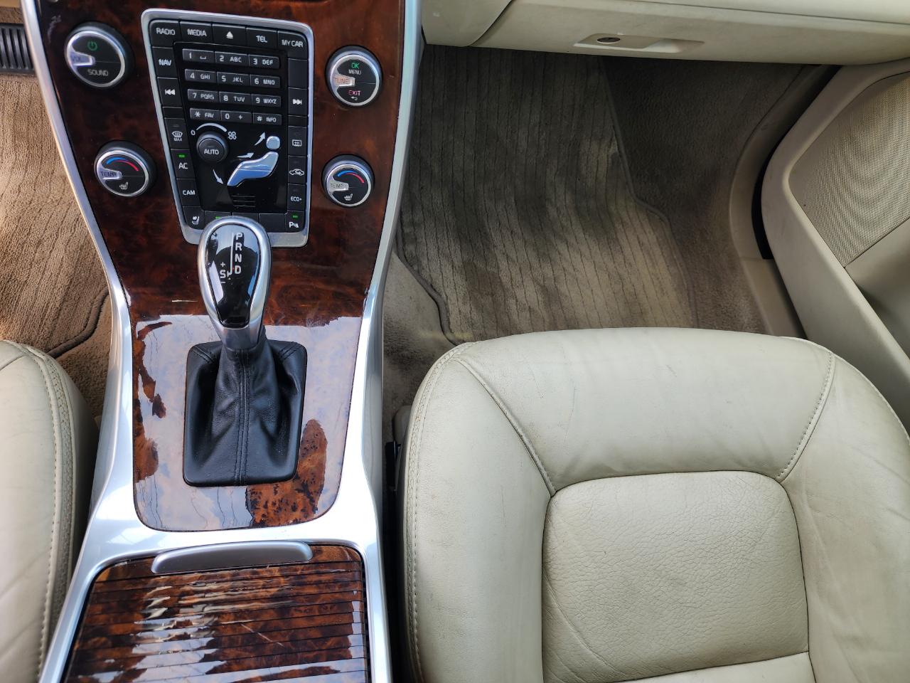 Volvo XC70 2.0 T5 Platinum 2015