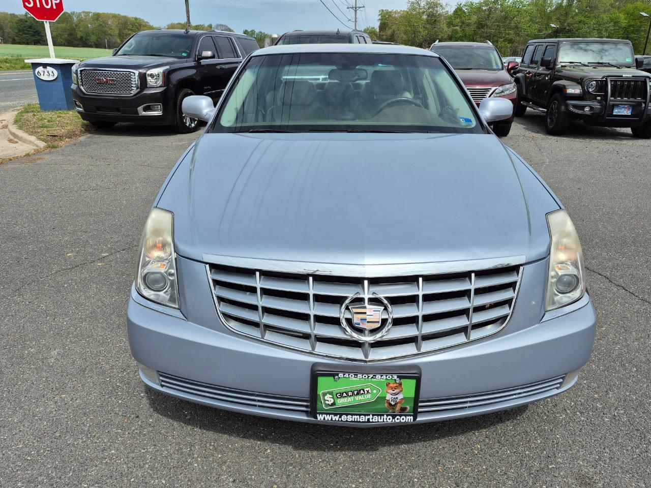 Cadillac DTS Sedan 2006