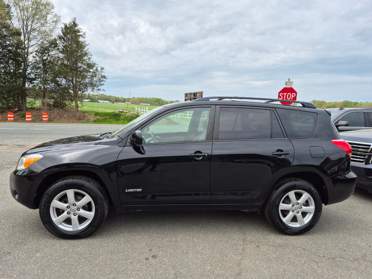 Toyota RAV4 Limited I4 4WD 2006