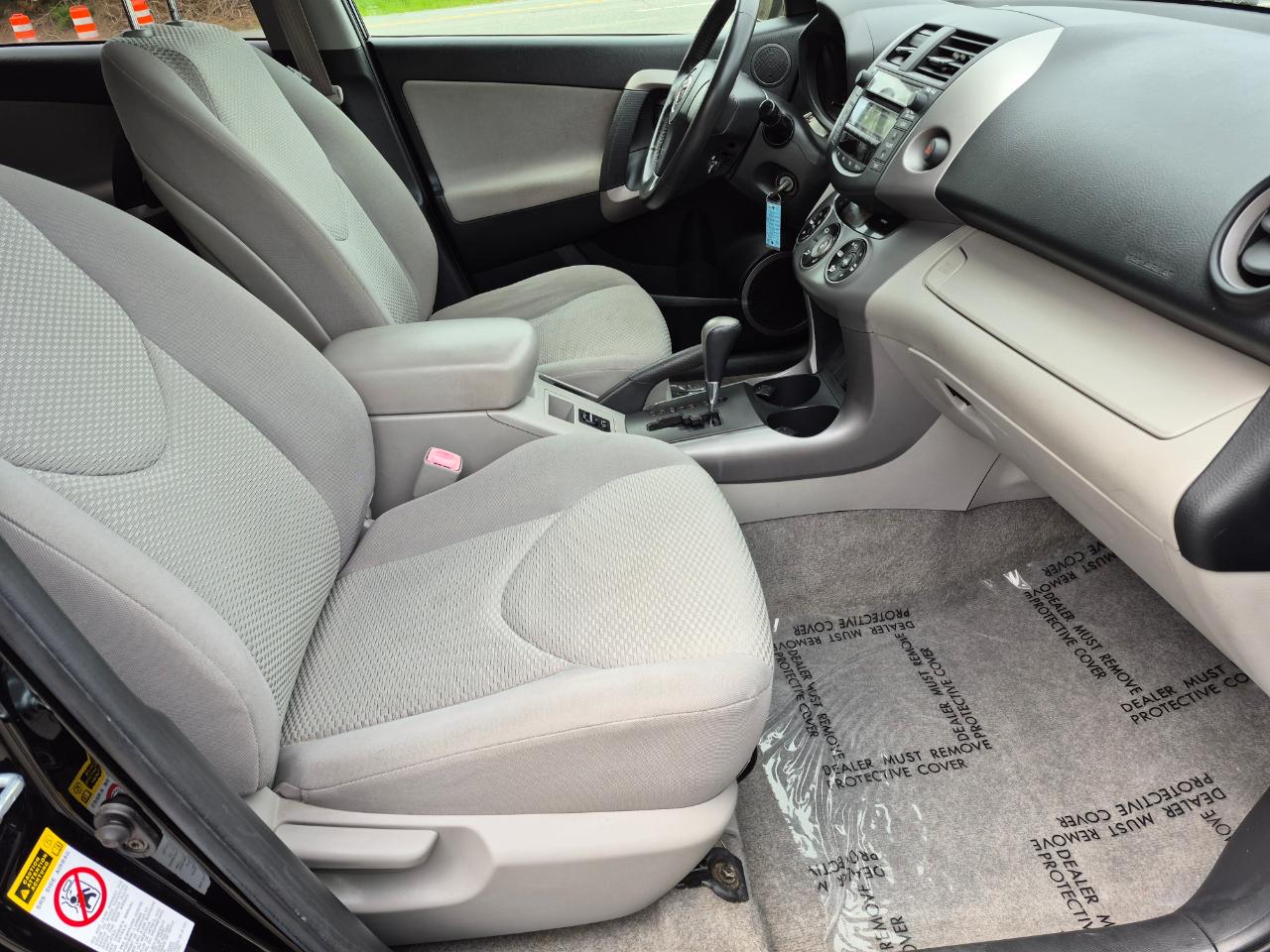 Toyota RAV4 Limited I4 4WD 2006