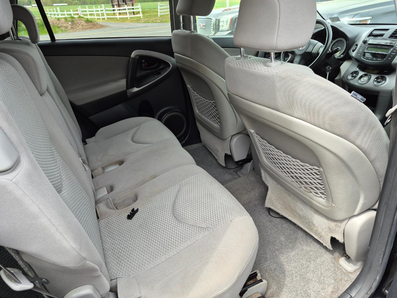 Toyota RAV4 Limited I4 4WD 2006