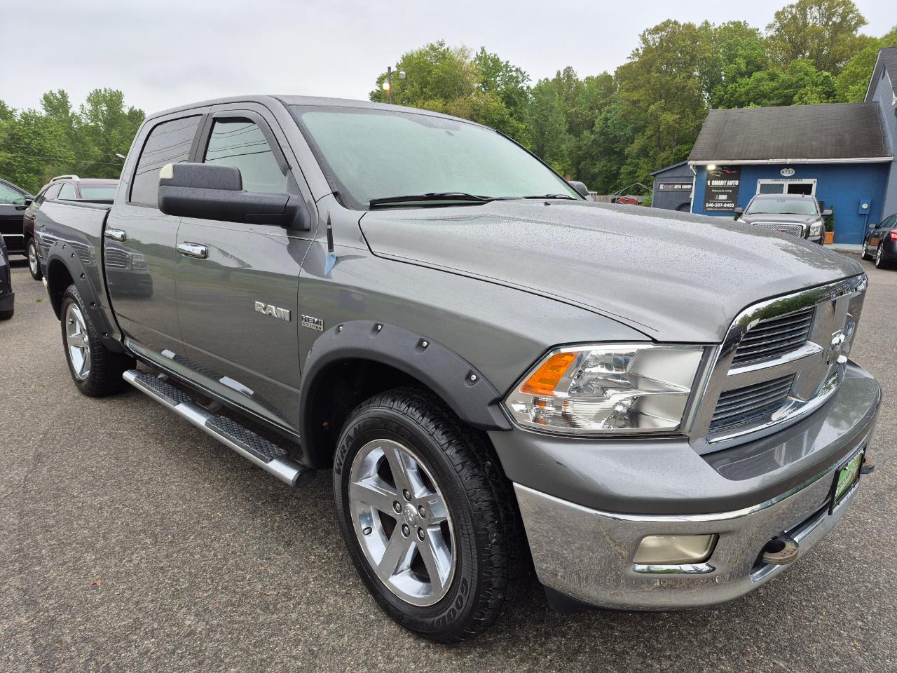 Dodge Ram 1500 SLT Crew Cab 4WD 2009
