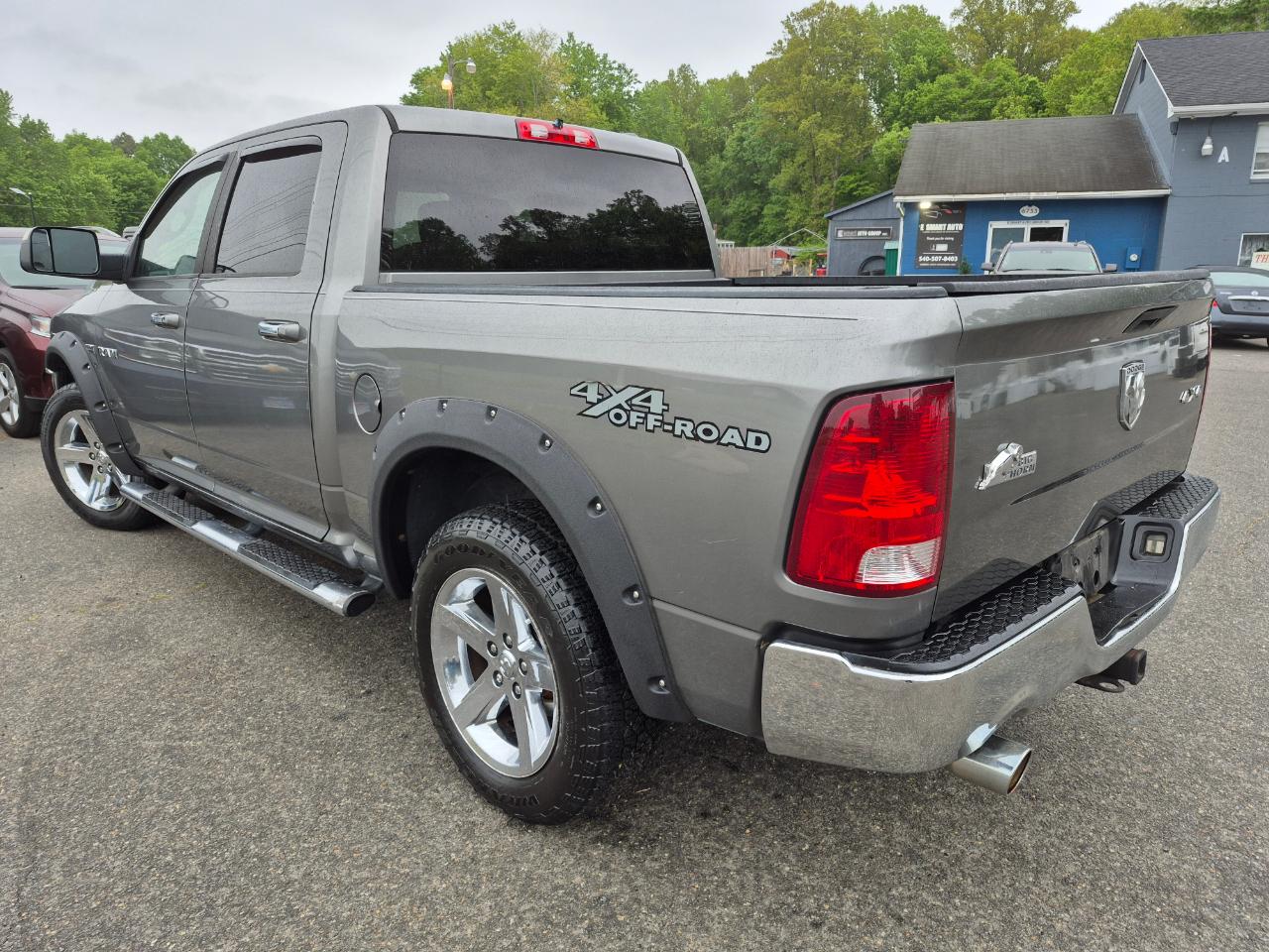 Dodge Ram 1500 SLT Crew Cab 4WD 2009