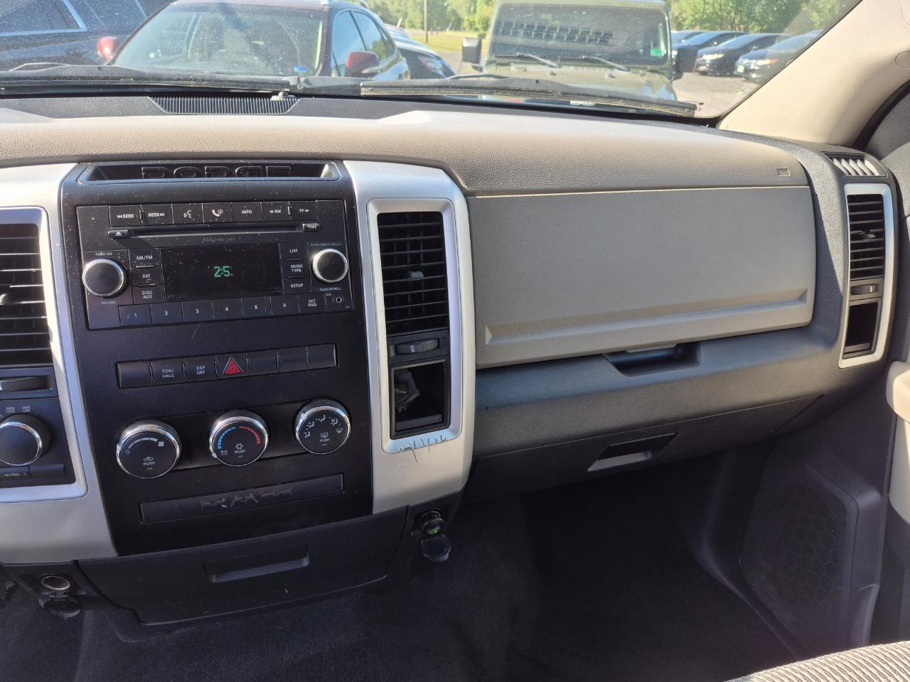 Dodge Ram 1500 SLT Crew Cab 4WD 2009