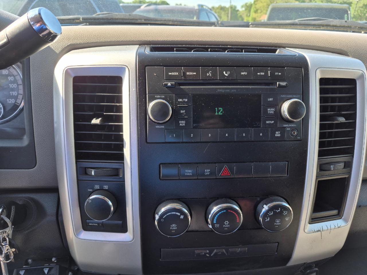 Dodge Ram 1500 SLT Crew Cab 4WD 2009