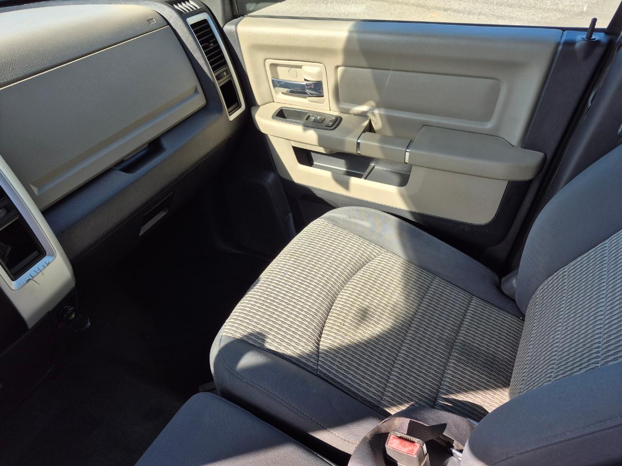 Dodge Ram 1500 SLT Crew Cab 4WD 2009