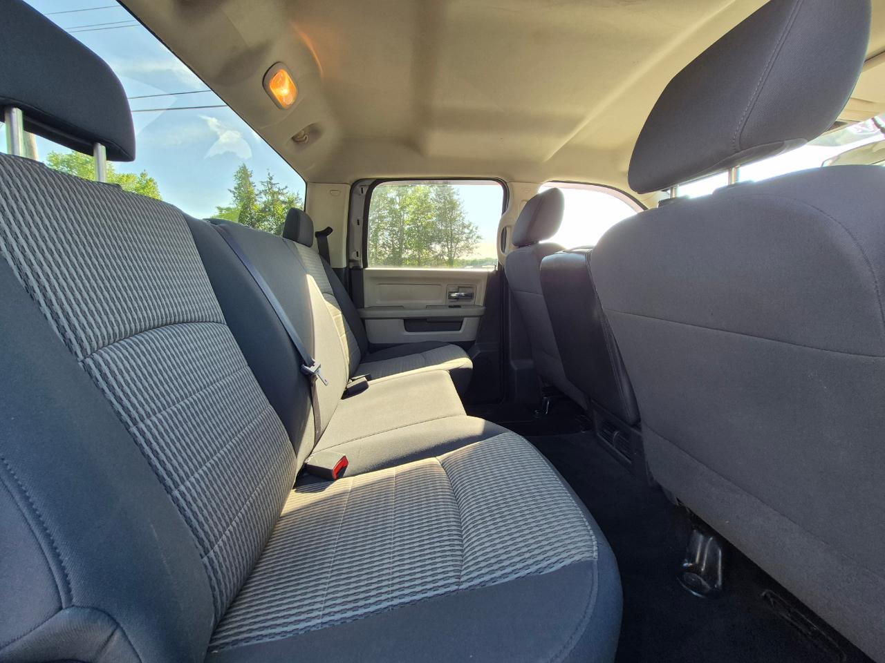 Dodge Ram 1500 SLT Crew Cab 4WD 2009