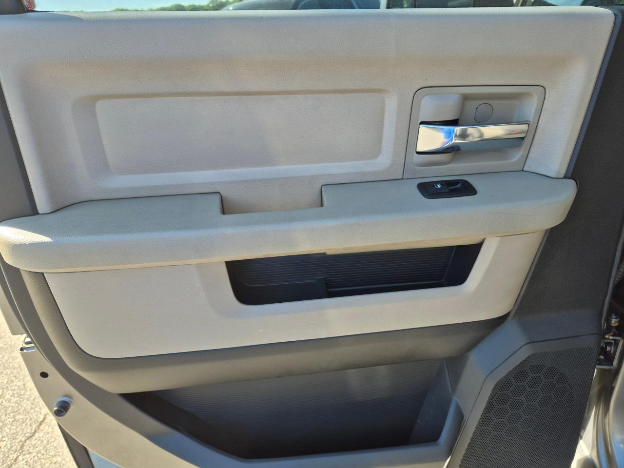 Dodge Ram 1500 SLT Crew Cab 4WD 2009