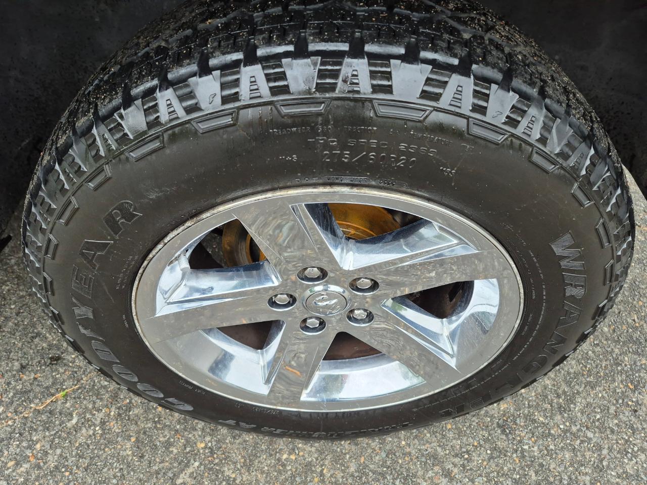 Dodge Ram 1500 SLT Crew Cab 4WD 2009