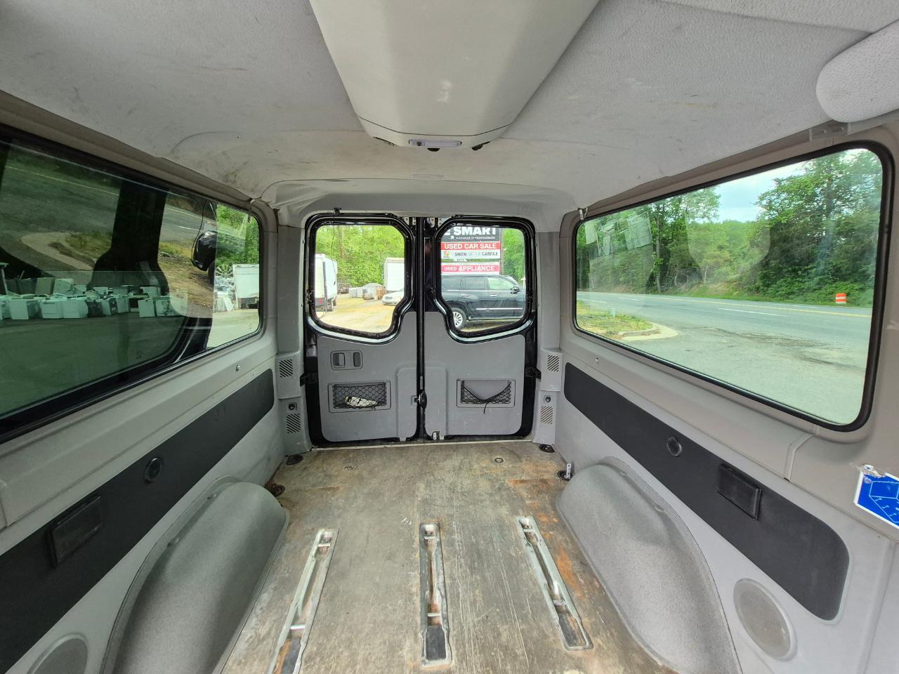 Mercedes-Benz Sprinter 2500 Passenger Van High Roof 144-in. WB 2014