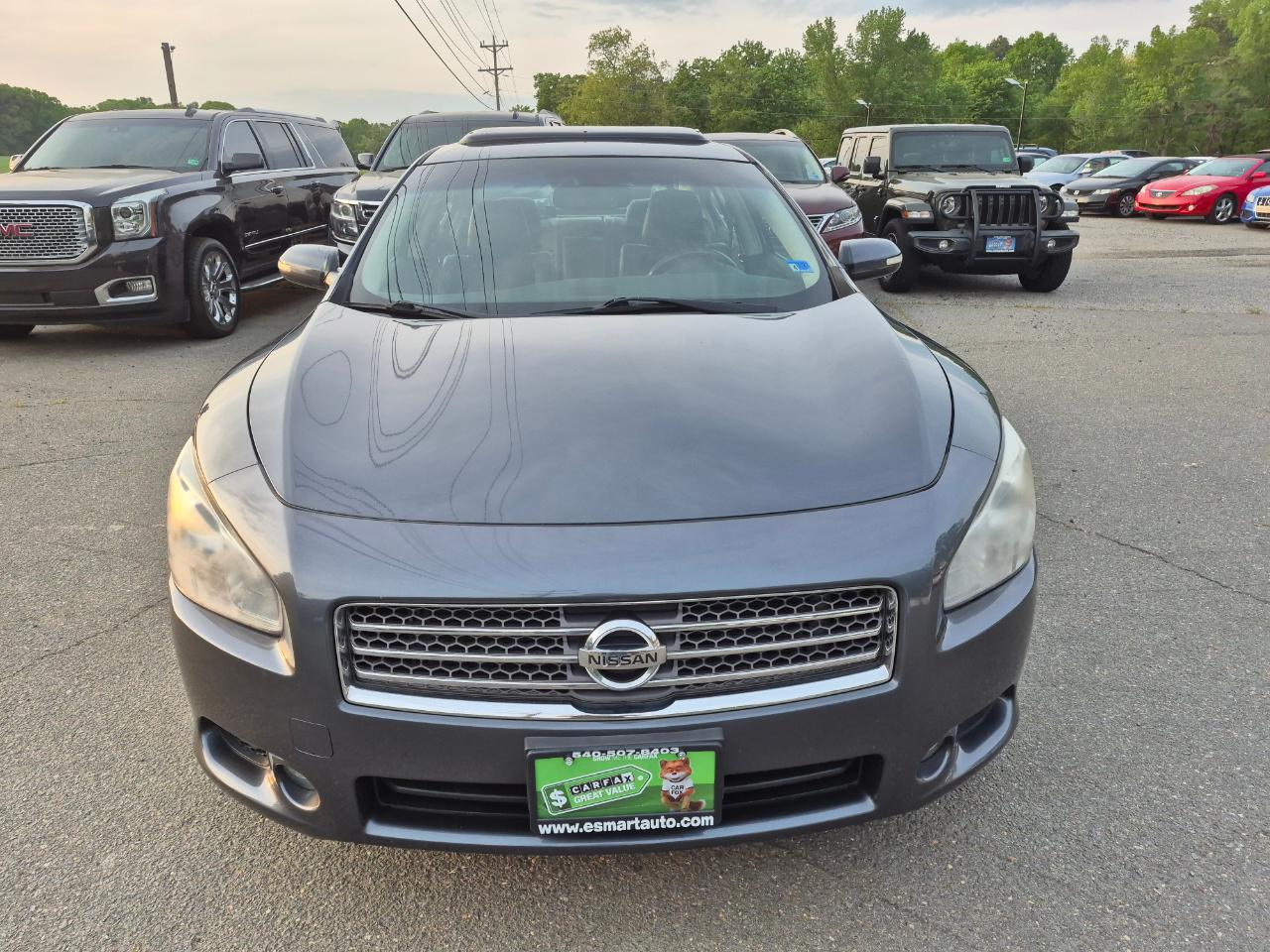 Nissan Maxima SV 2010