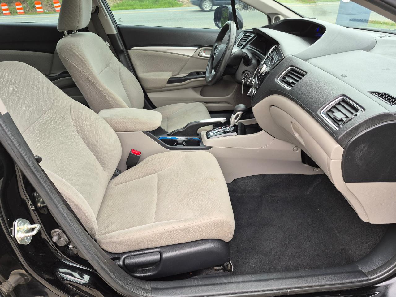 Honda Civic EX Sedan 5-Speed AT 2013